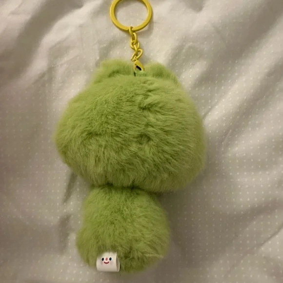 Cell Rico Green Plush Keychain - Picture 3 of 3